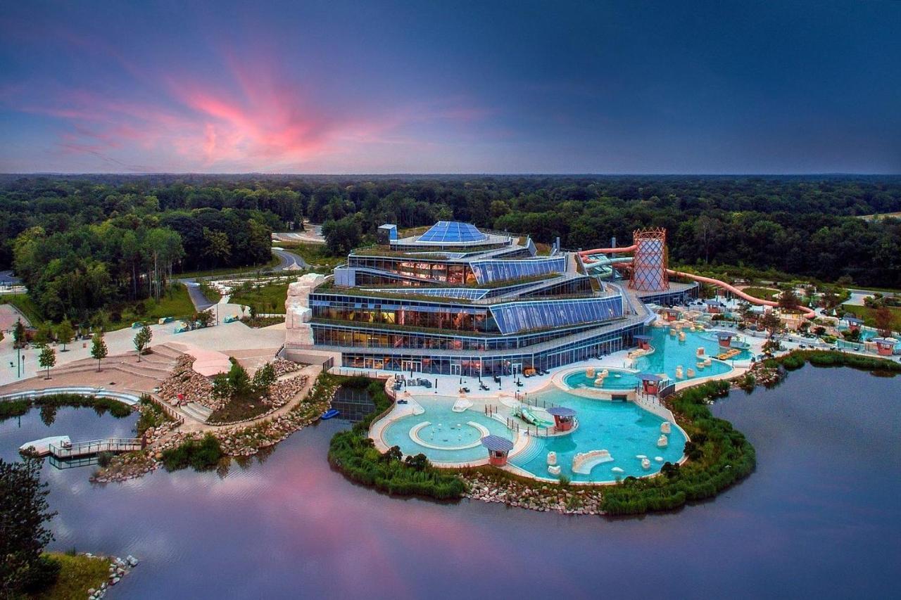 Disneyland-Paris 8 Pers, 2 Parking, Wifi Montevrain Bagian luar foto